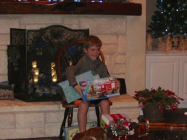 2013-12-23 21-25-50 Hildebrand Christmas.jpg